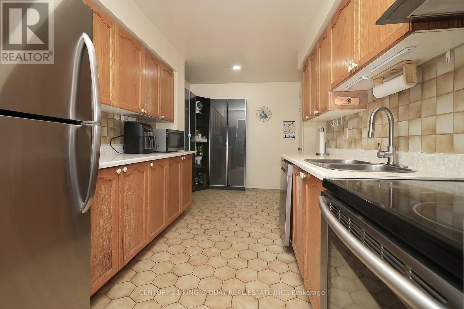 17 - 25 Whitecap Boulevard, Toronto, Ontario  M1M 2Y5 - Photo 12 - E12096030