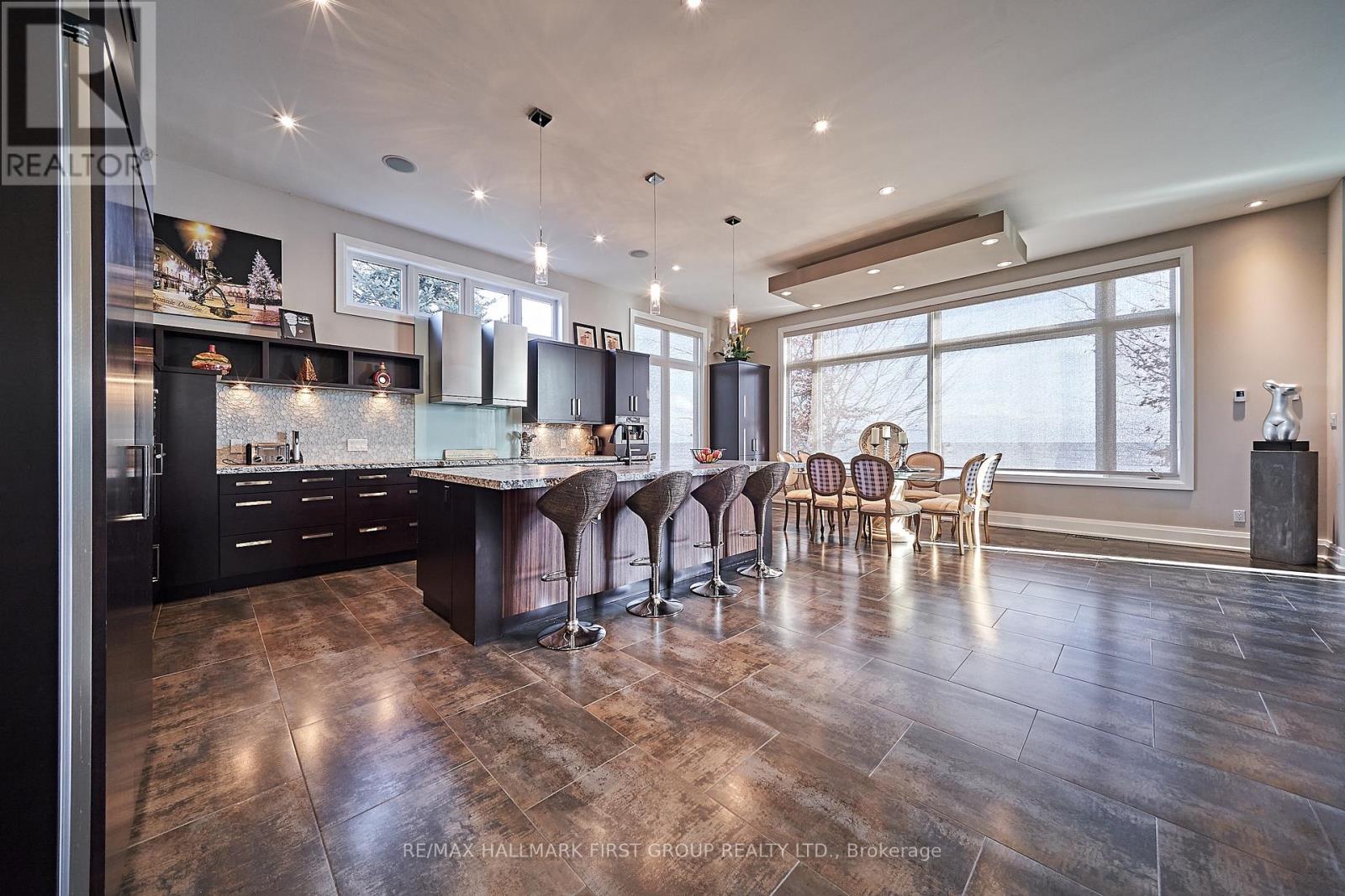 14 Ontoro Boulevard, Ajax, Ontario  L1Z 1X6 - Photo 9 - E12096064