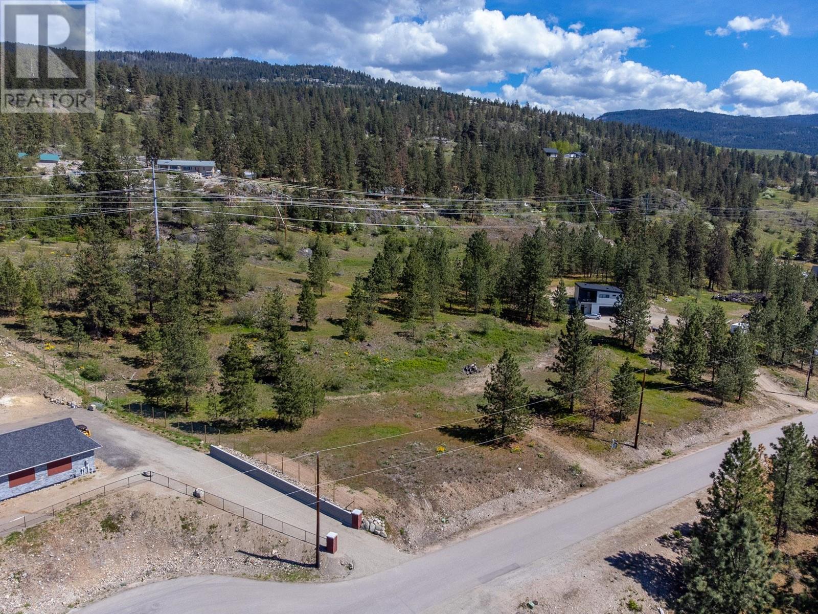 Property at 5157 Whitetail Drive image 5