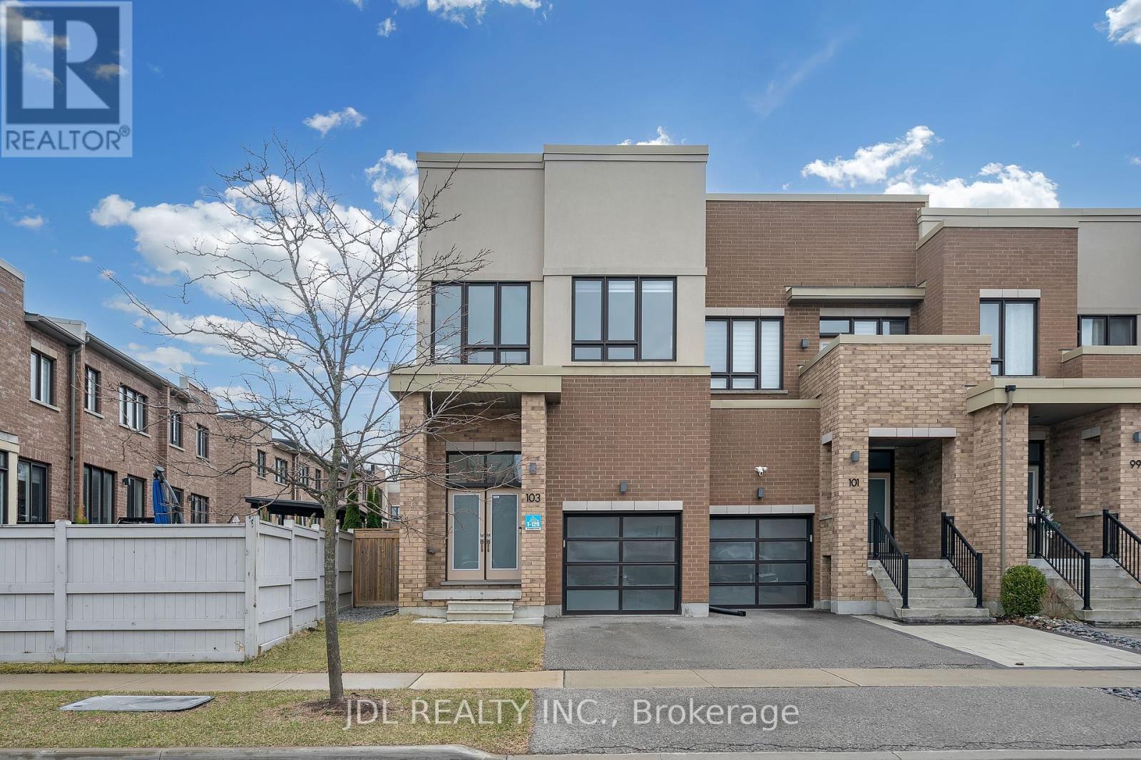 Property at 103 DENARIUS CRESCENT image 1