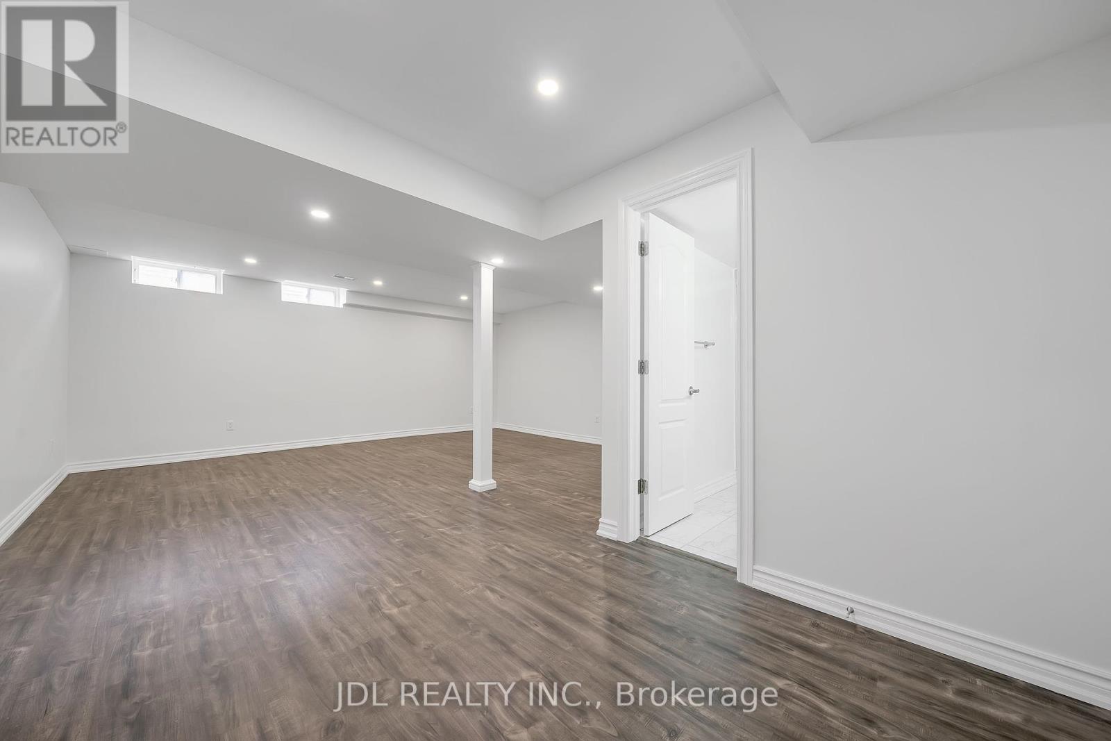 103 Denarius Crescent, Richmond Hill, Ontario  L4E 0Y9 - Photo 31 - N12096055