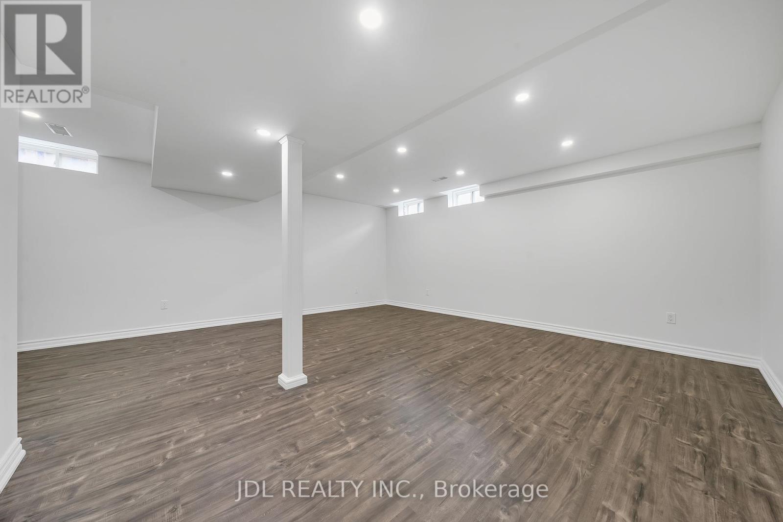103 Denarius Crescent, Richmond Hill, Ontario  L4E 0Y9 - Photo 33 - N12096055