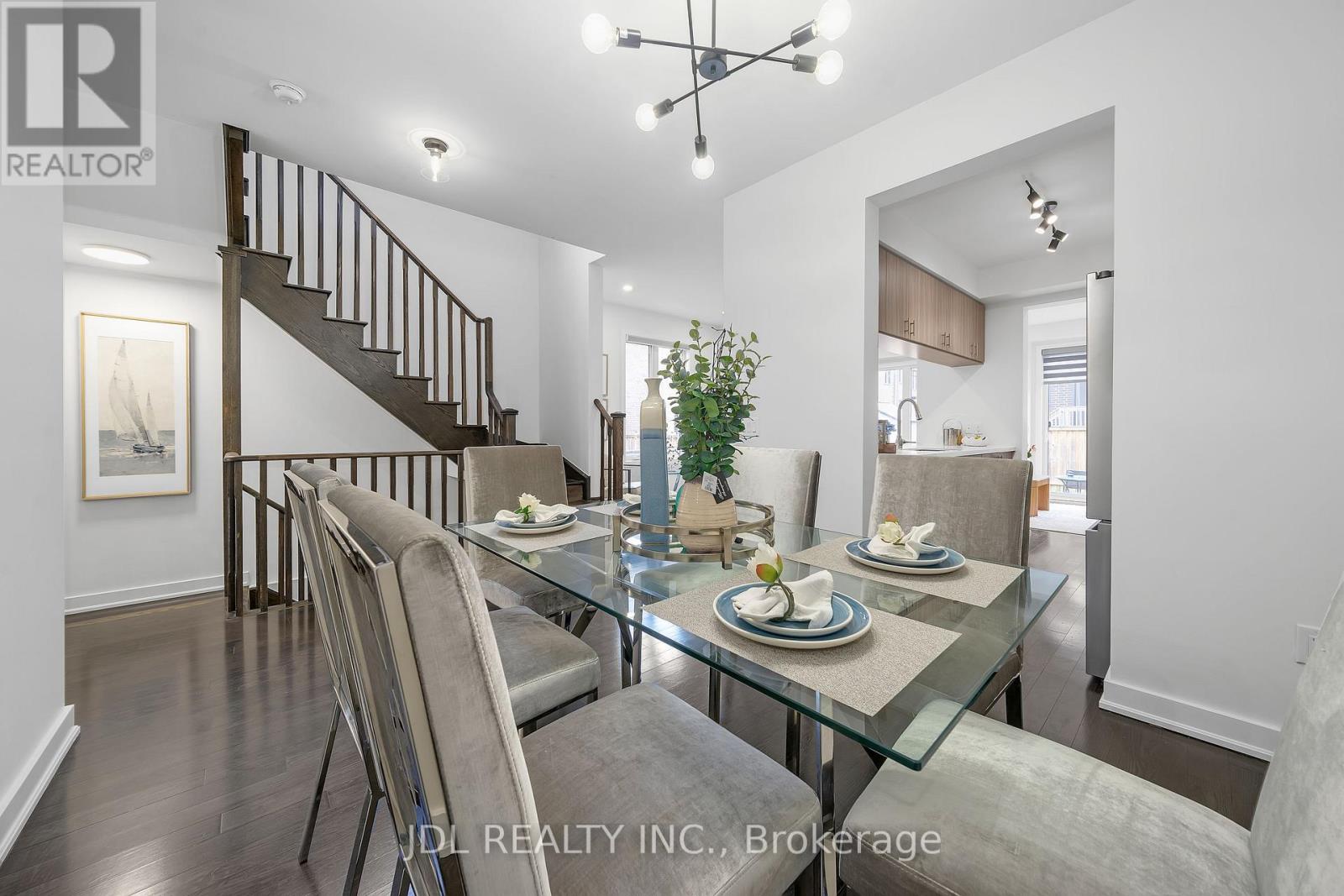 103 Denarius Crescent, Richmond Hill, Ontario  L4E 0Y9 - Photo 7 - N12096055