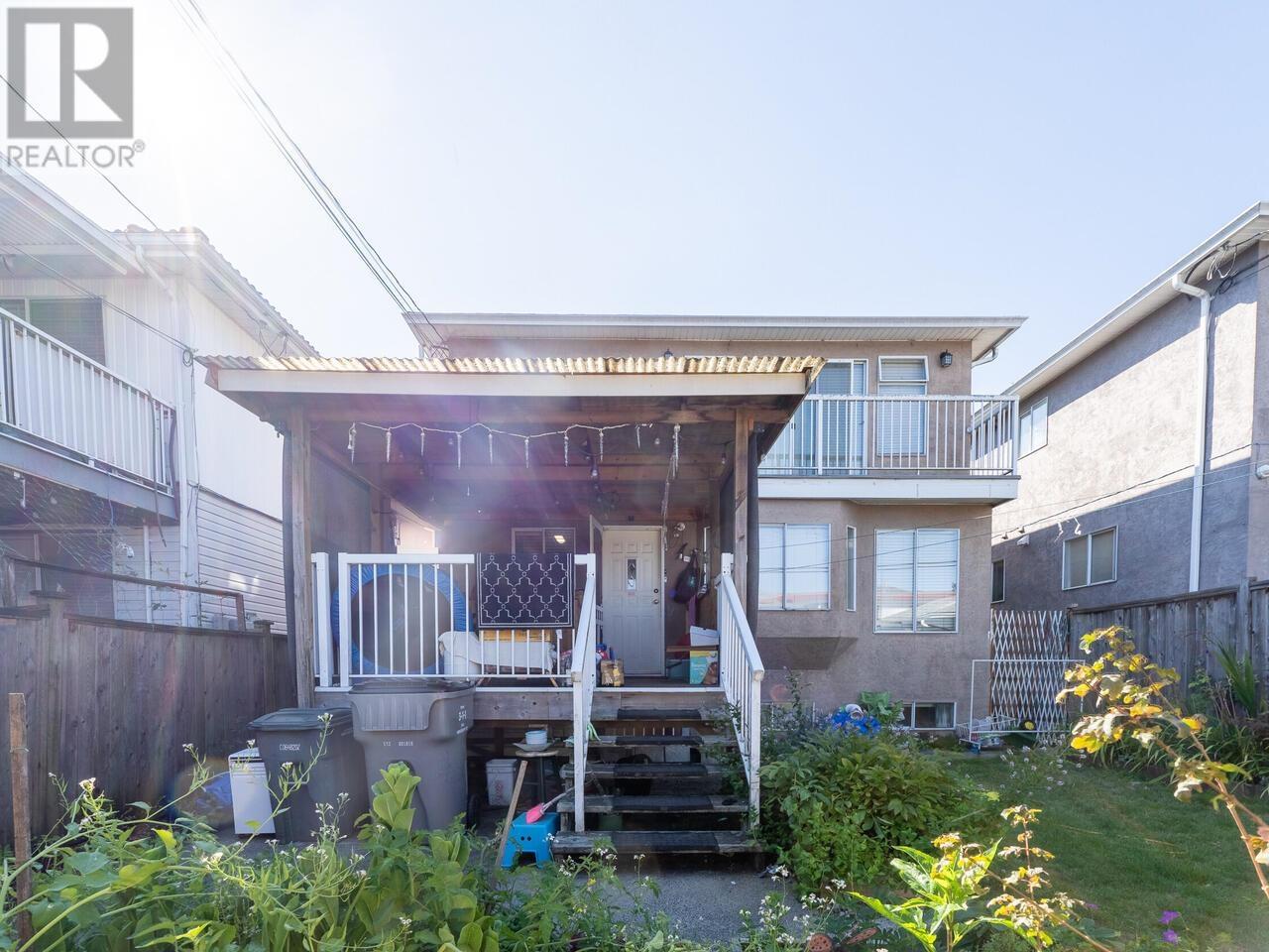 Listing Picture 20 of 23 : 7138 MAIN STREET, Vancouver / 溫哥華 - 魯藝地產 Yvonne Lu Group - MLS Medallion Club Member