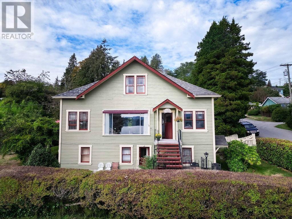589 Seaview Road, Gibsons, British Columbia  V0N 1V9 - Photo 22 - R2981297