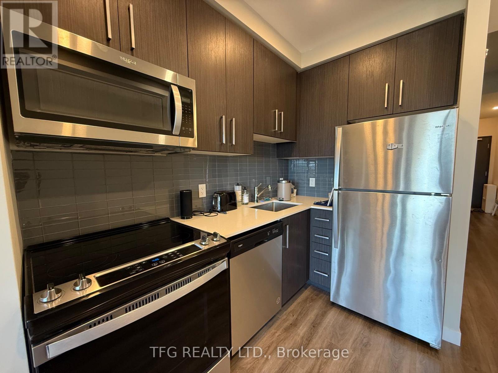 904 - 15 Queen Street S, Hamilton, Ontario  L9P 3R4 - Photo 11 - X12096104