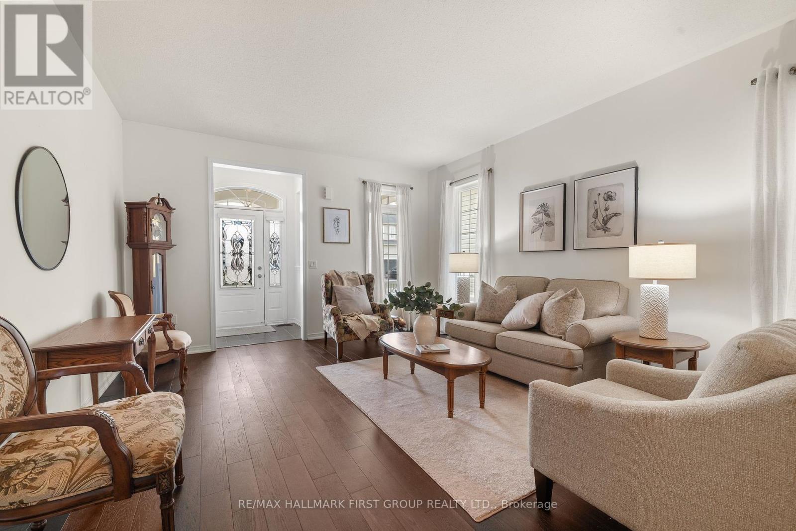 Property at 638 ROBINSON DRIVE image 5