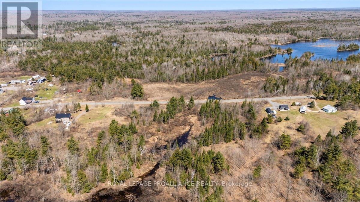 70 Bannockburn Road E, Madoc, Ontario  K0K 1Y0 - Photo 10 - X12096242
