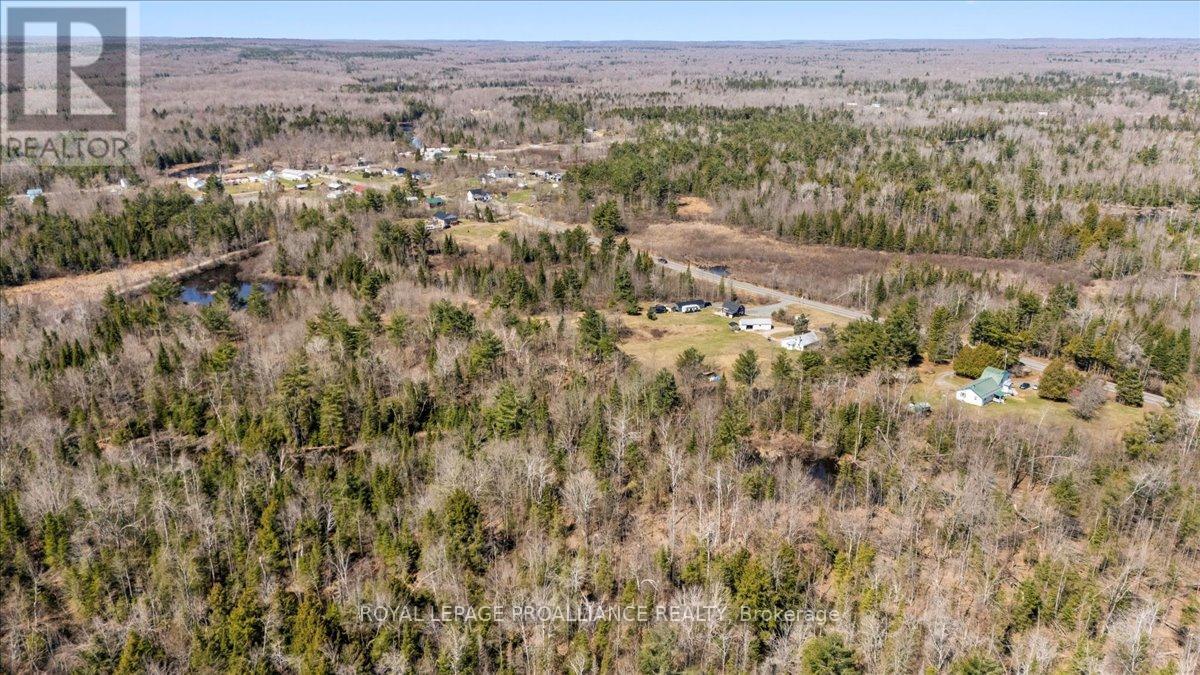 70 Bannockburn Road E, Madoc, Ontario  K0K 1Y0 - Photo 11 - X12096242