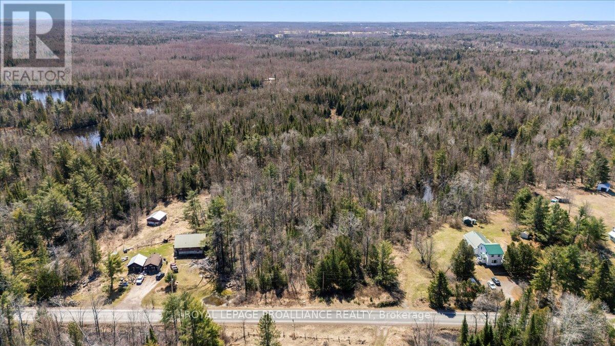 70 Bannockburn Road E, Madoc, Ontario  K0K 1Y0 - Photo 15 - X12096242