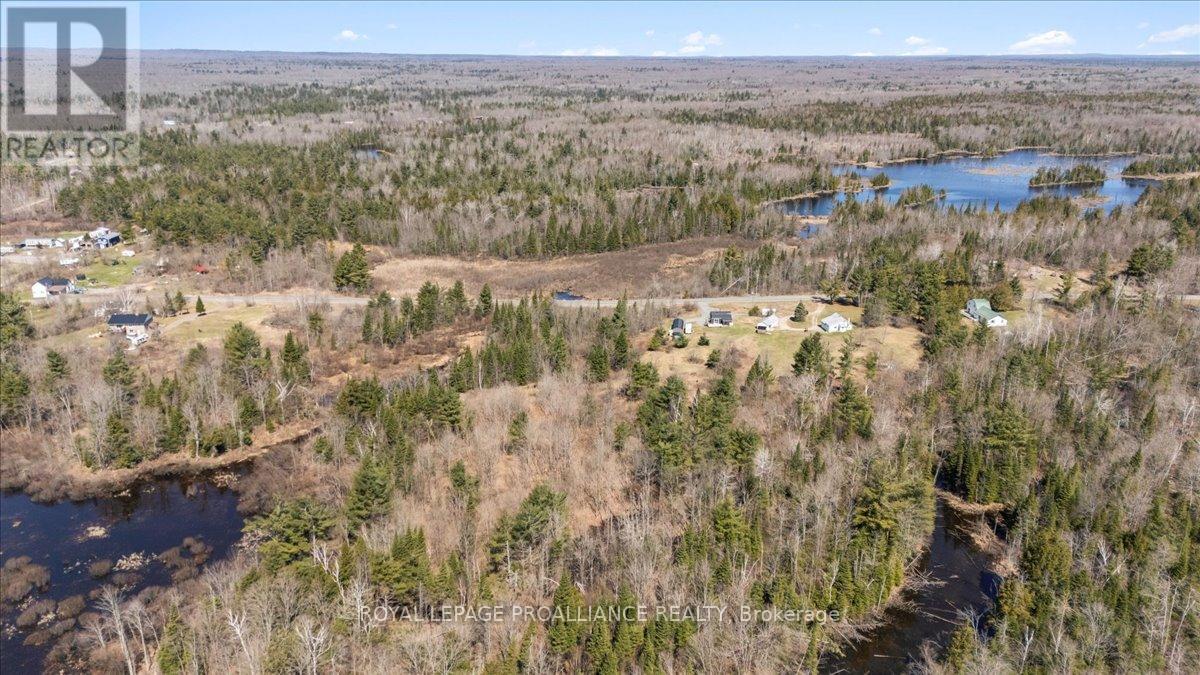 70 Bannockburn Road E, Madoc, Ontario  K0K 1Y0 - Photo 8 - X12096242