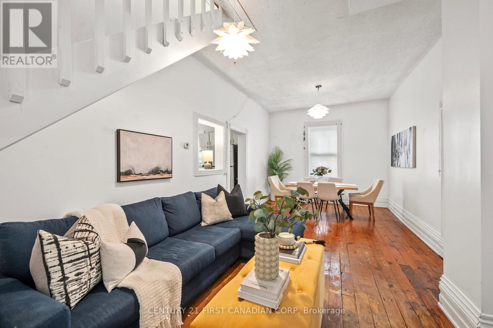 Property at 895 PRINCESS AVENUE image 5