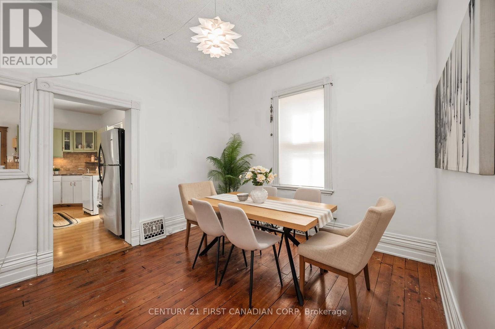 895 Princess Avenue, London East, Ontario  N5W 3M7 - Photo 8 - X12096167