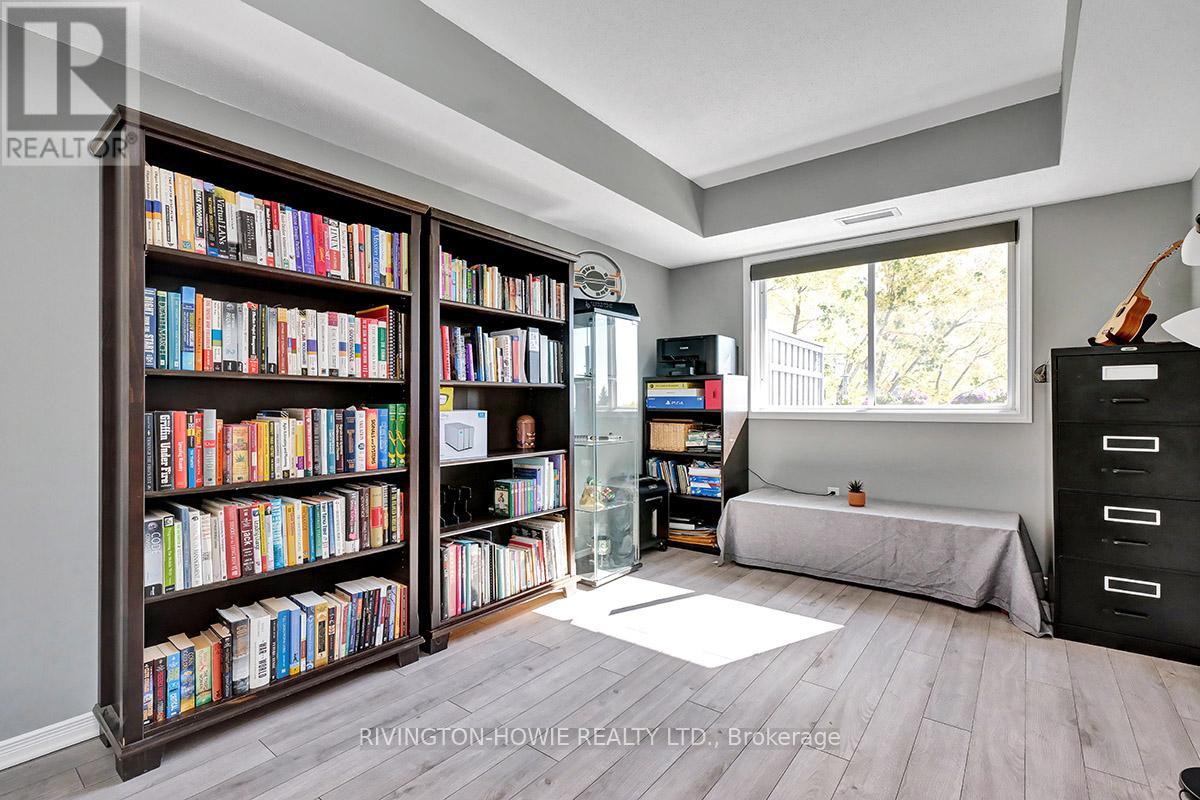 36 Robson Court, Ottawa, Ontario  K2K 2W1 - Photo 24 - X12096115