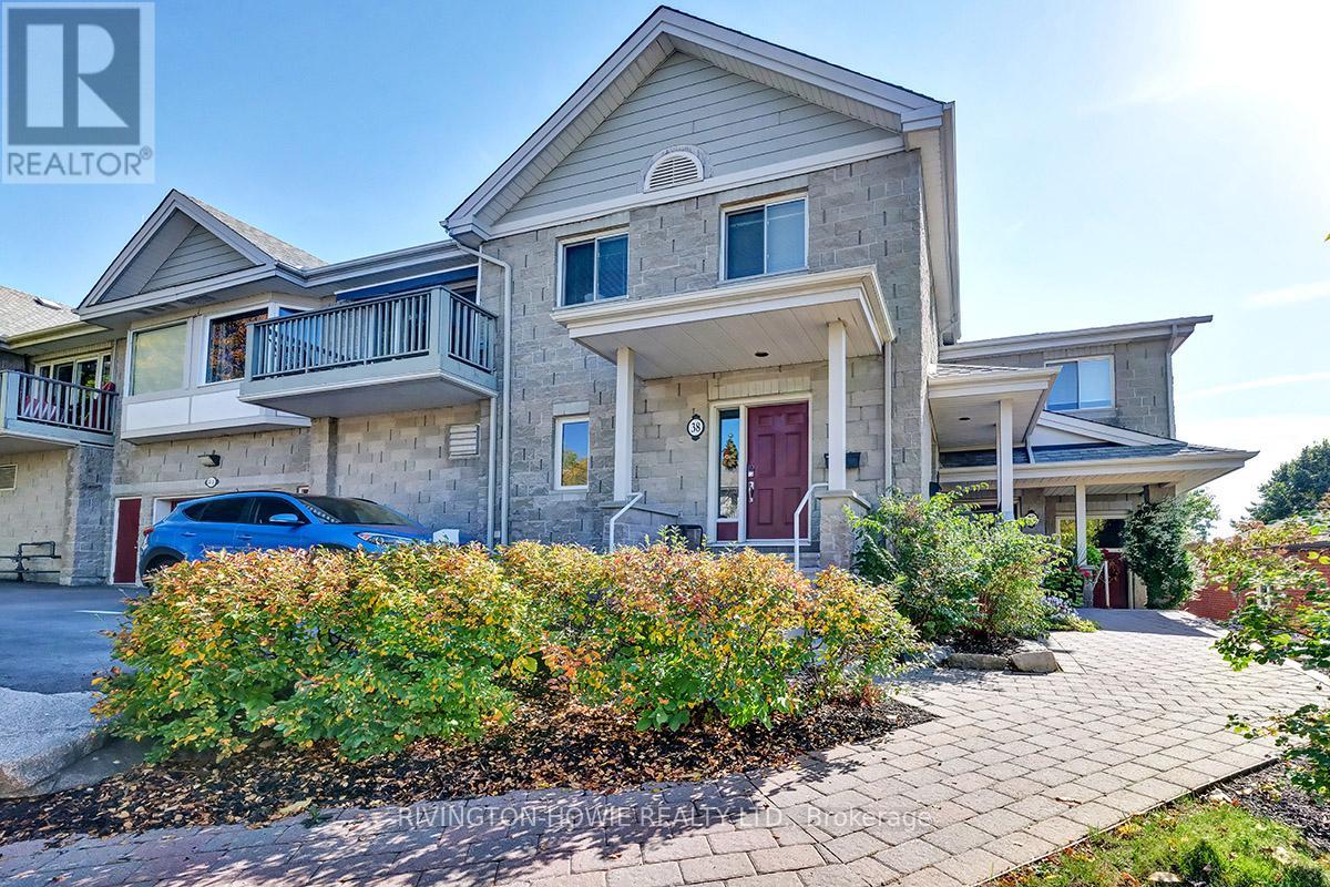 Property at 36 ROBSON COURT image 3