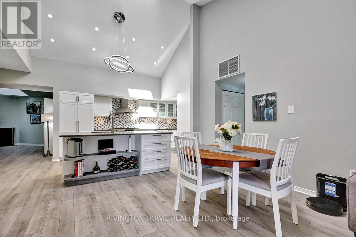 36 Robson Court, Ottawa, Ontario  K2K 2W1 - Photo 9 - X12096115