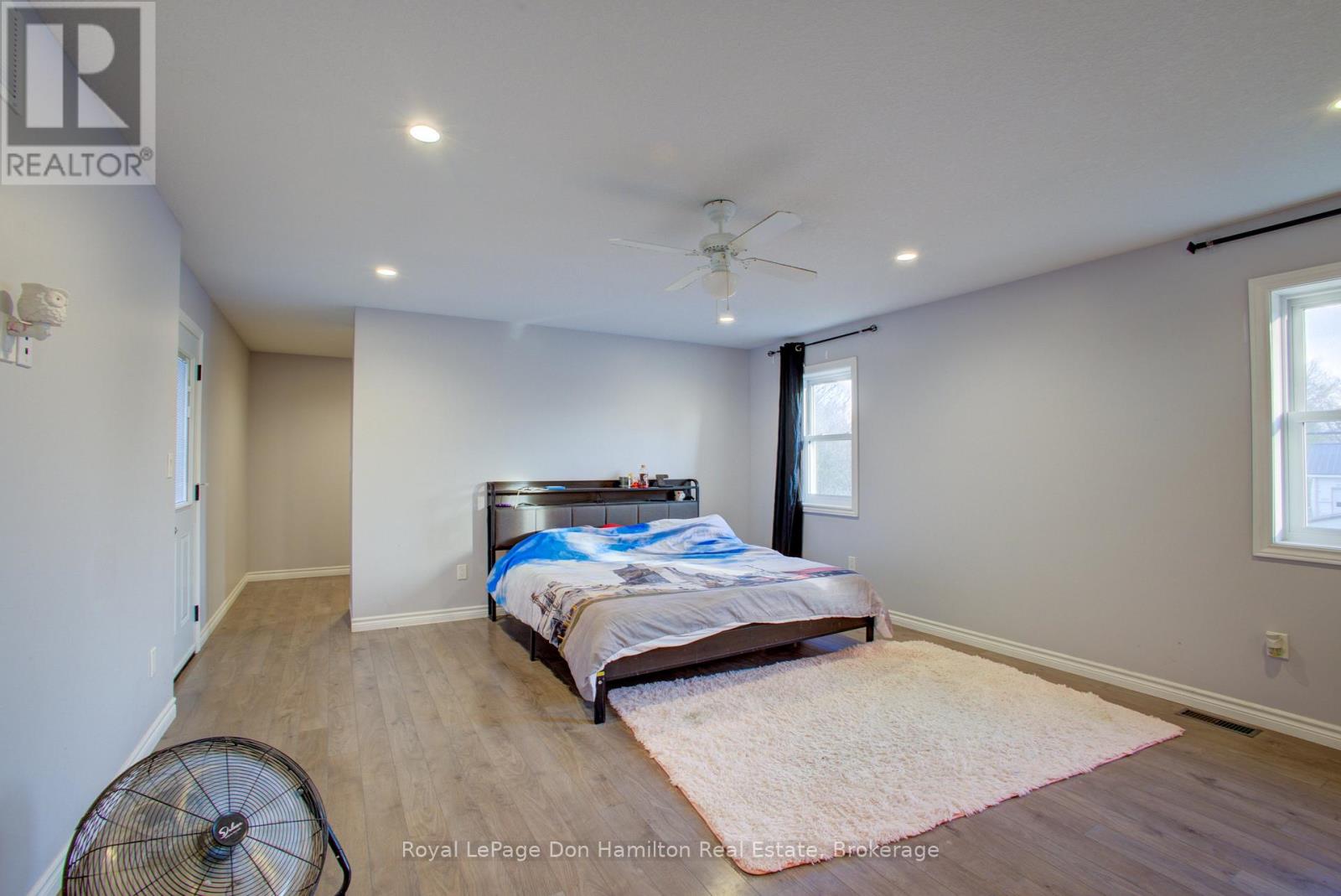 31 Pellister Street W, Minto, Ontario  N0G 1Z0 - Photo 18 - X12093147