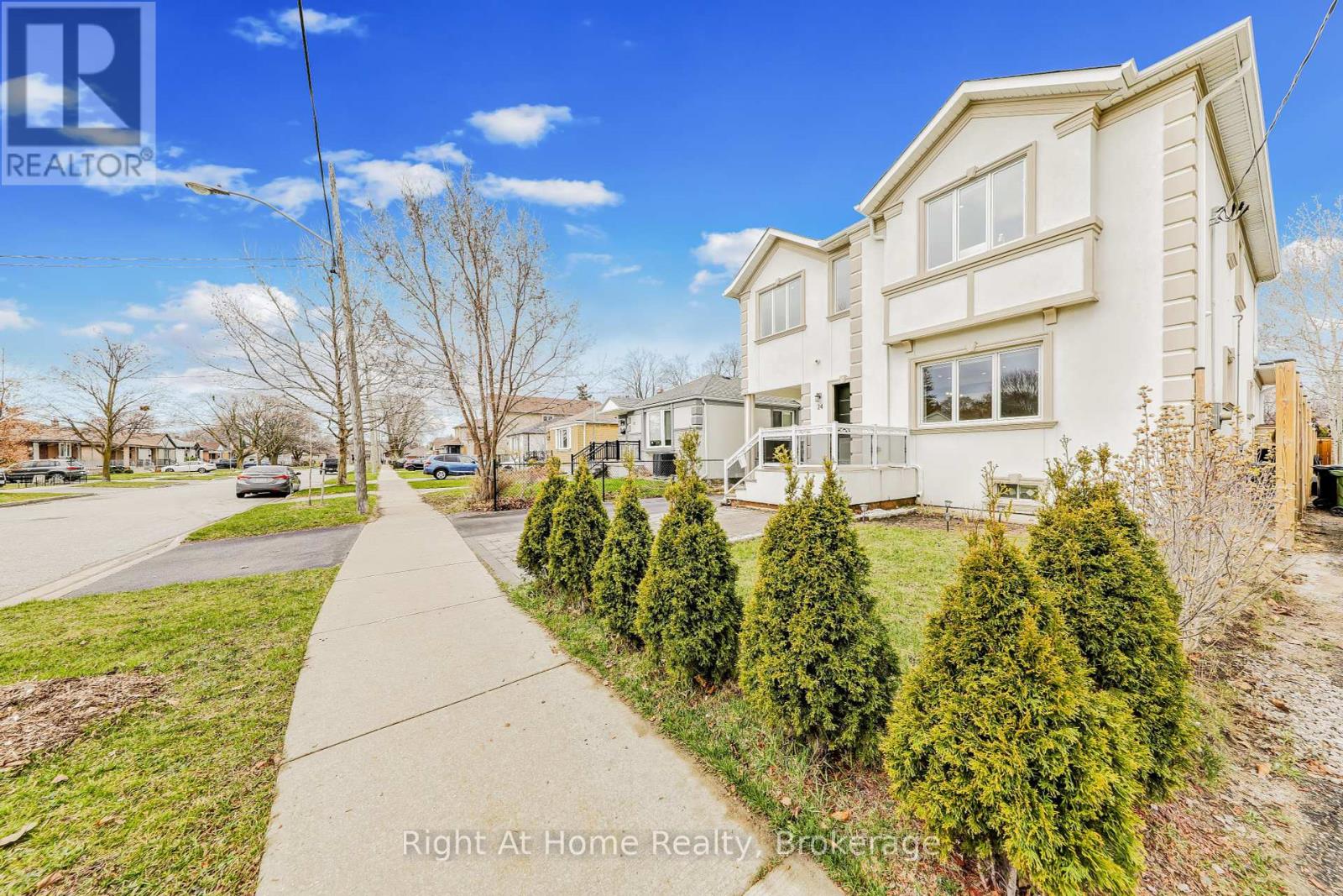 Property at 24 HARGROVE LANE image 2