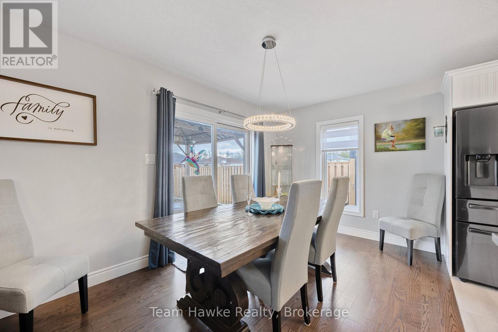 9 Cardinal Court, Tay, Ontario  L0K 2A0 - Photo 13 - S12096168