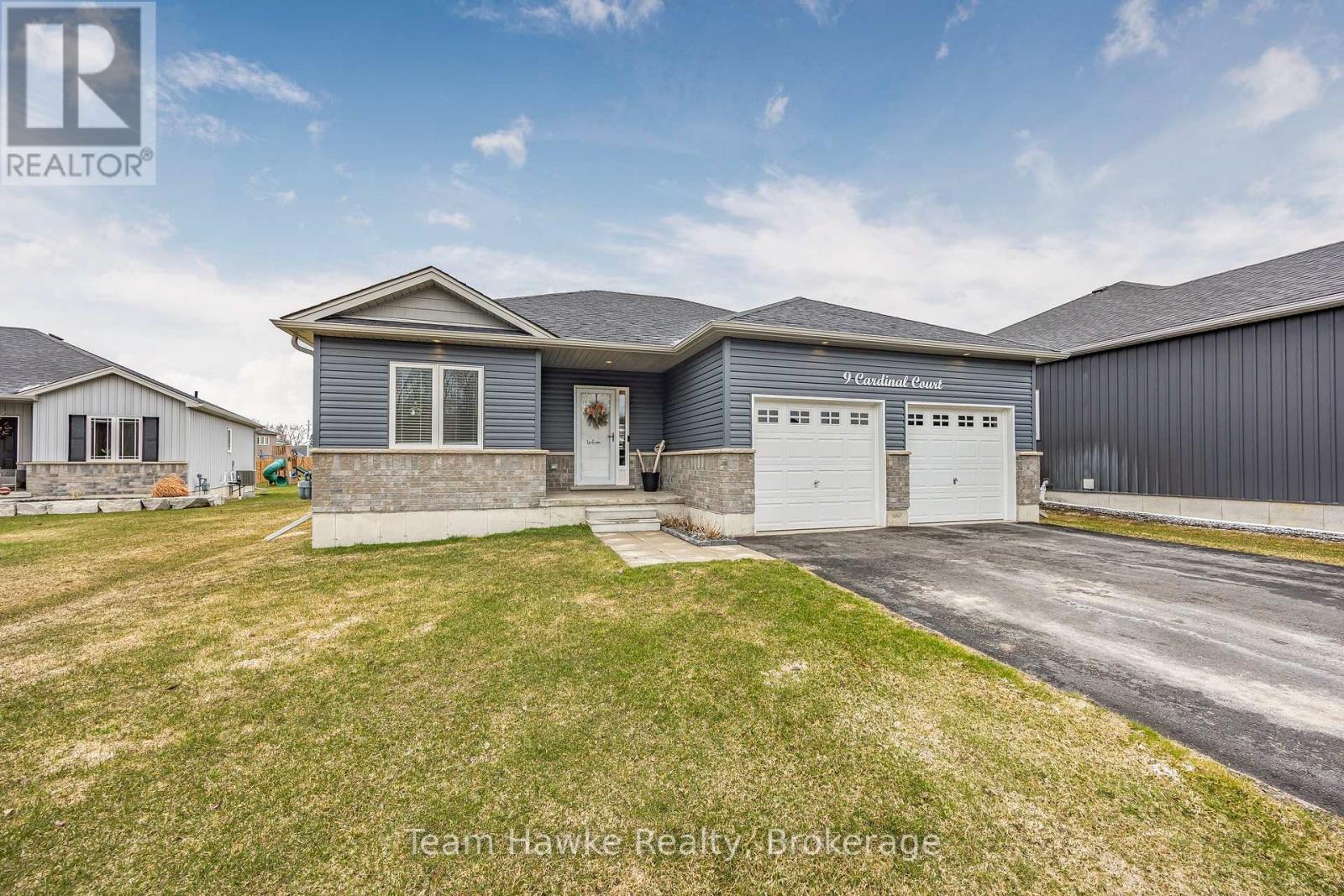 Property at 9 CARDINAL COURT image 2