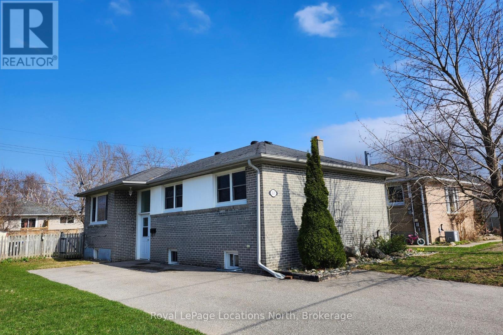 Property at 635 OAK STREET image 1