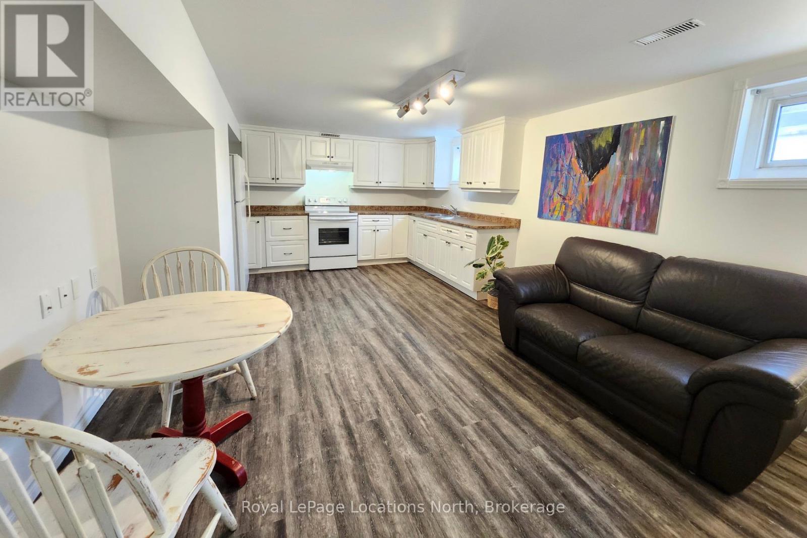 635 Oak Street, Collingwood, Ontario  L9Y 2Z7 - Photo 10 - S12096253