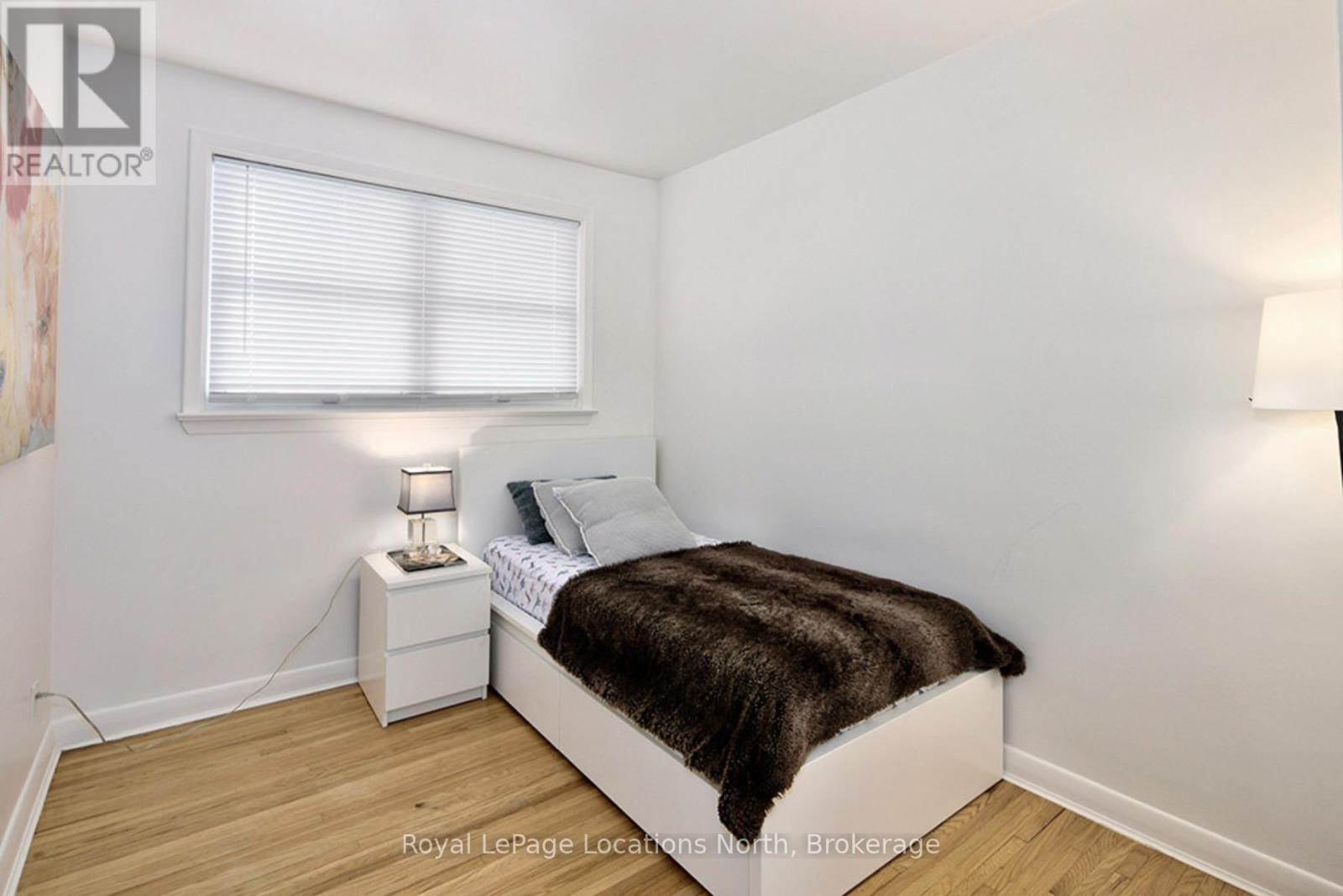 635 Oak Street, Collingwood, Ontario  L9Y 2Z7 - Photo 8 - S12096253