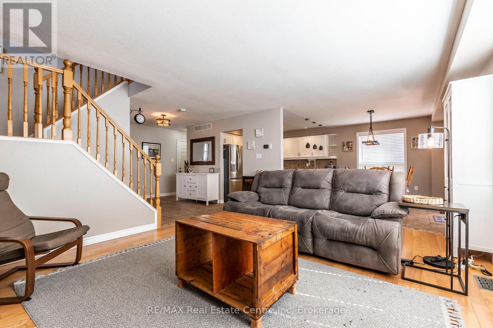 3 Karalee Crescent, Cambridge, Ontario  N3C 4H2 - Photo 10 - X12096100