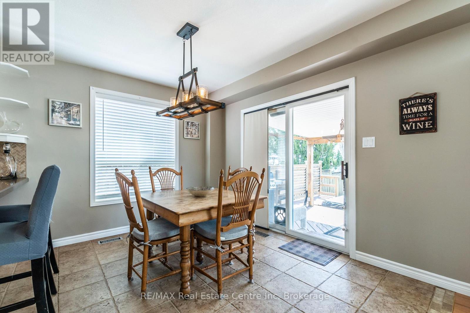 3 Karalee Crescent, Cambridge, Ontario  N3C 4H2 - Photo 12 - X12096100