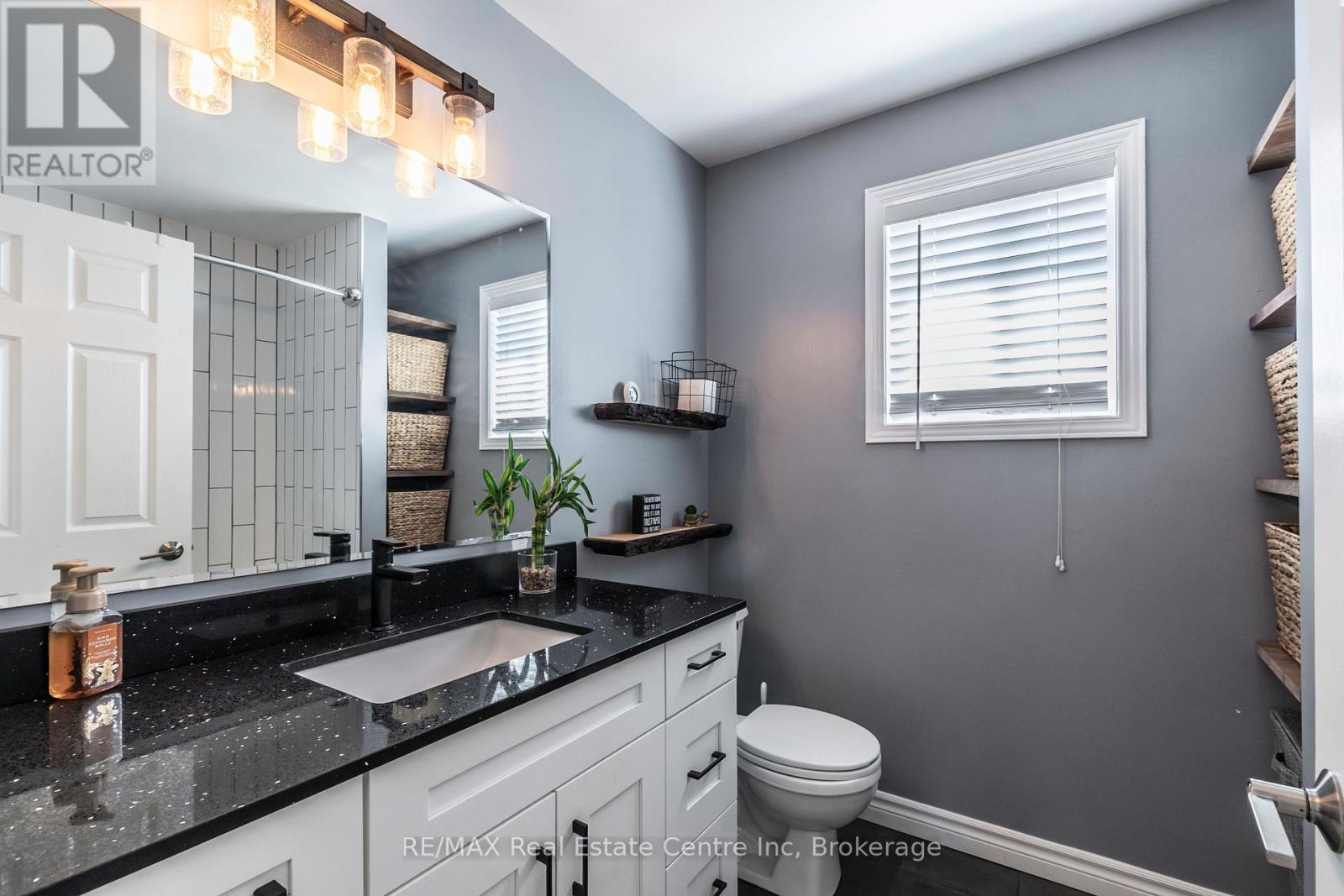 3 Karalee Crescent, Cambridge, Ontario  N3C 4H2 - Photo 22 - X12096100
