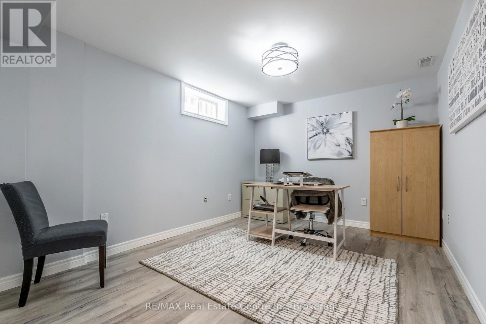 3 Karalee Crescent, Cambridge, Ontario  N3C 4H2 - Photo 33 - X12096100
