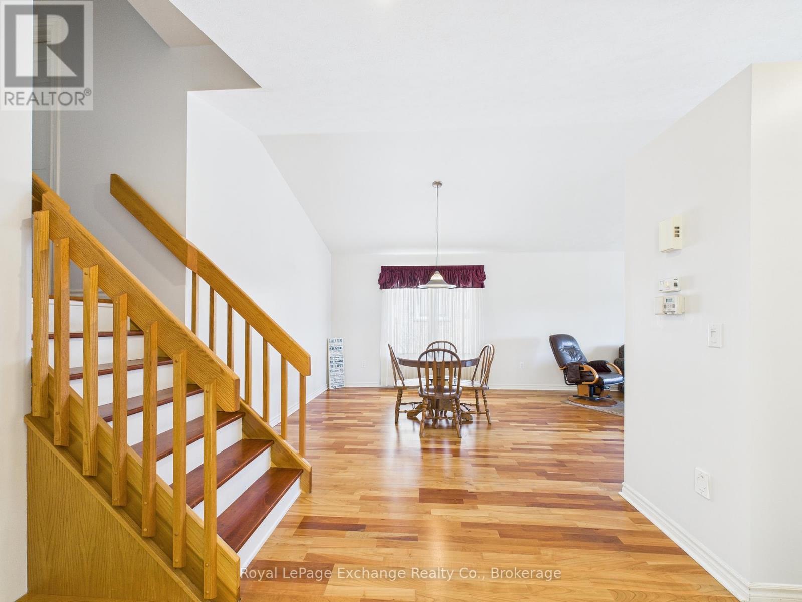 172 Park Drive, North Huron, Ontario  N0G 2W0 - Photo 9 - X12096106