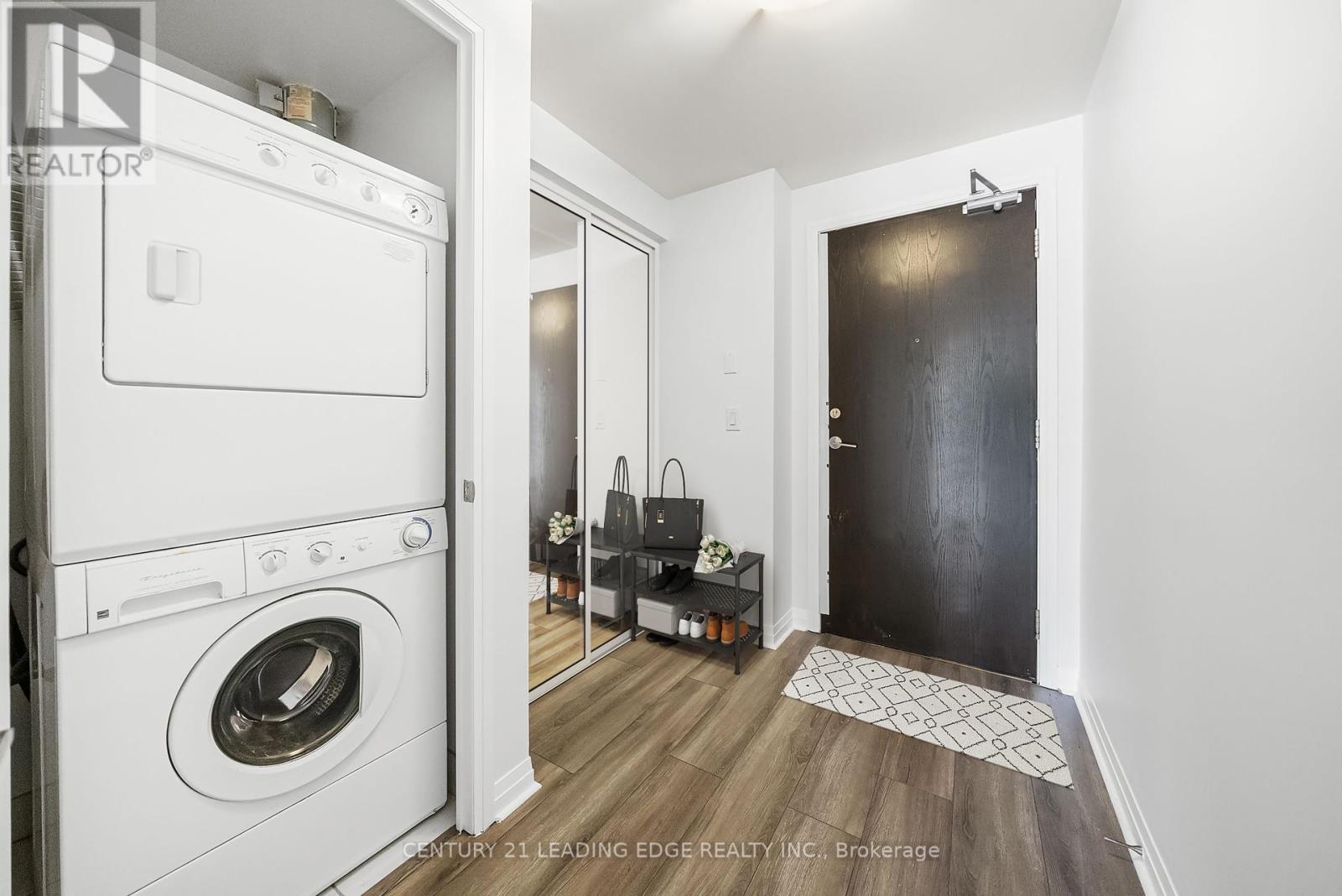621 - 25 Cole Street, Toronto, Ontario  M5A 4M3 - Photo 8 - C12096086
