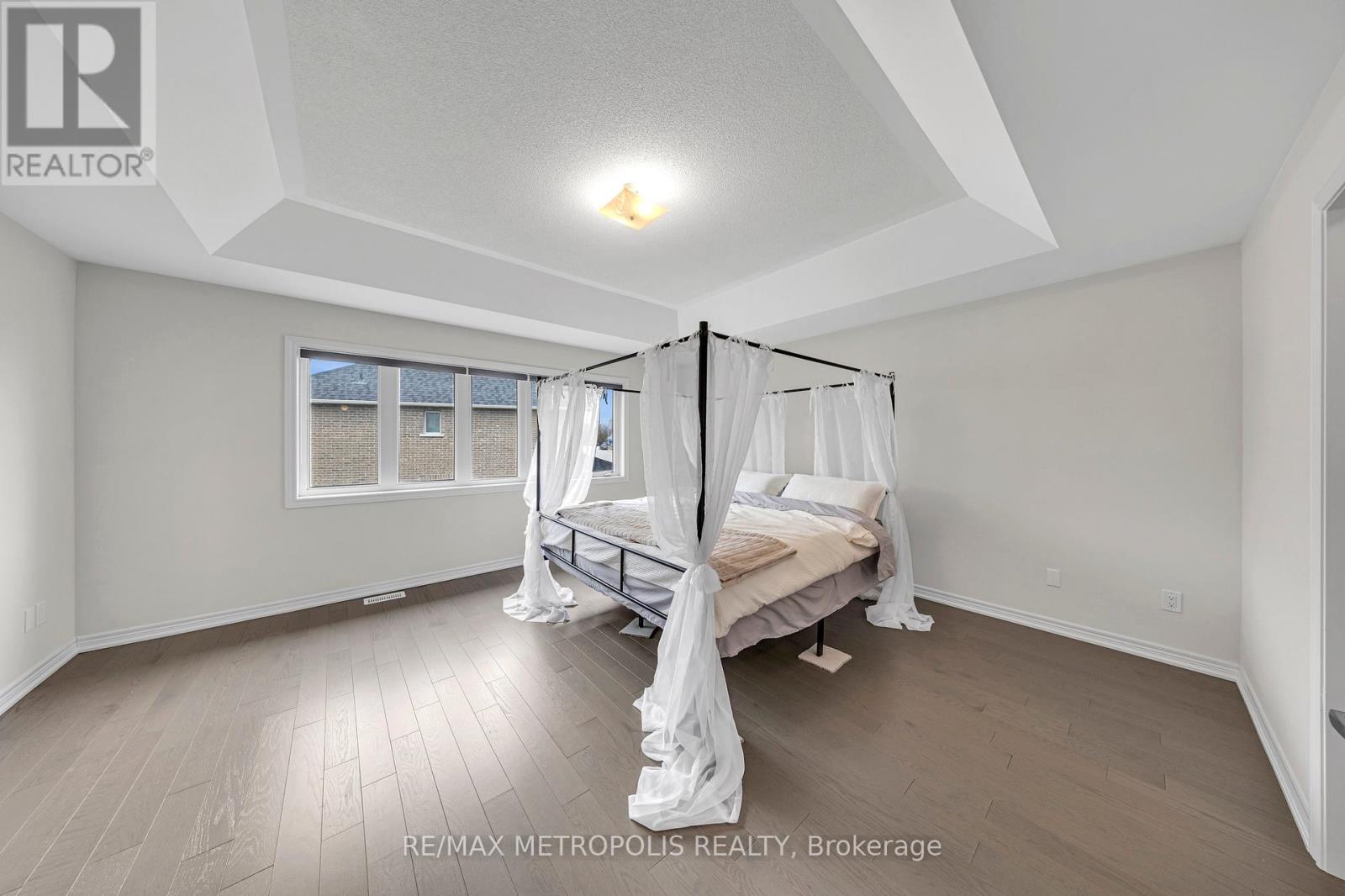 64 Big Canoe Drive, Georgina, Ontario  L0E 1R0 - Photo 42 - N12096163