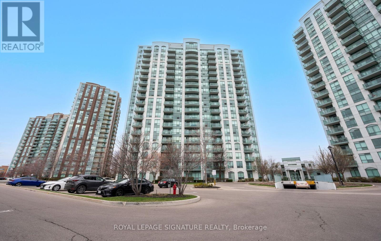 Property at 107 - 4850 GLEN ERIN DRIVE image 2