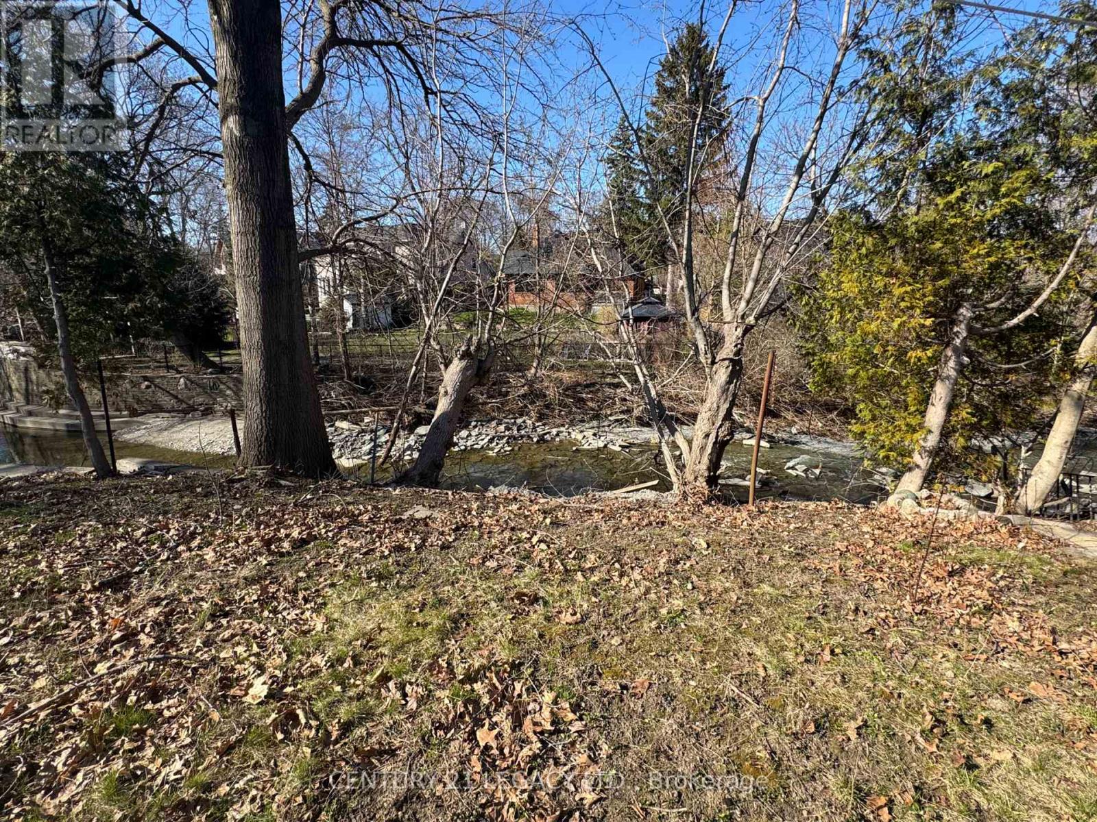 20 Leland Avenue, Toronto, Ontario  M8Z 2X5 - Photo 13 - W12087943