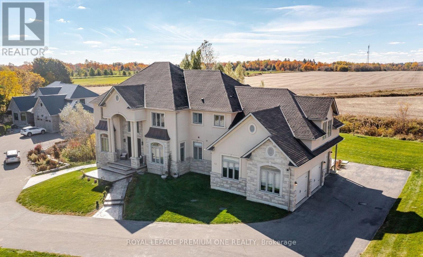 Property at 162 CONFEDERATION STREET image 3