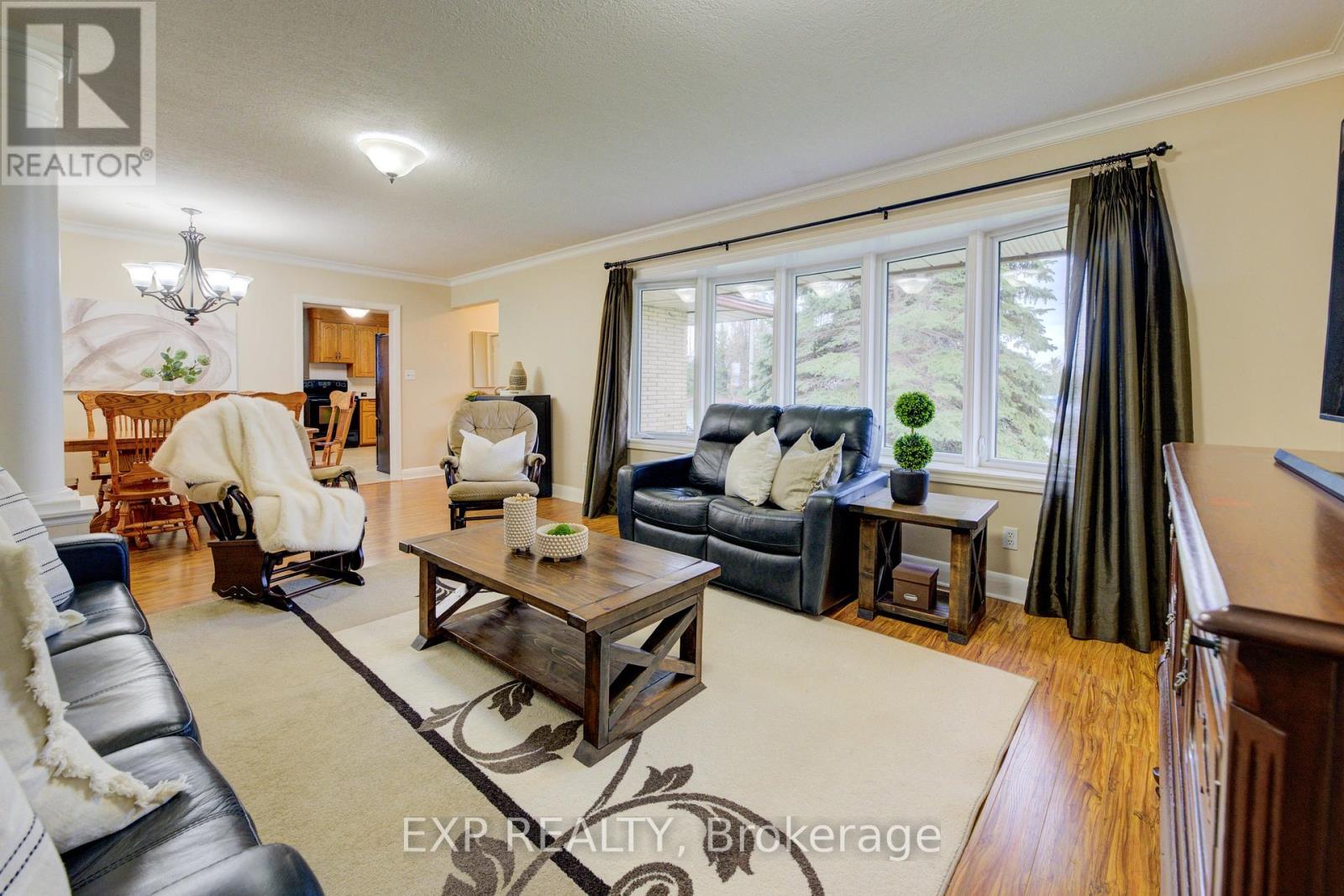 2166 Floradale Road, Woolwich, Ontario  N0B 1V0 - Photo 8 - X12096109
