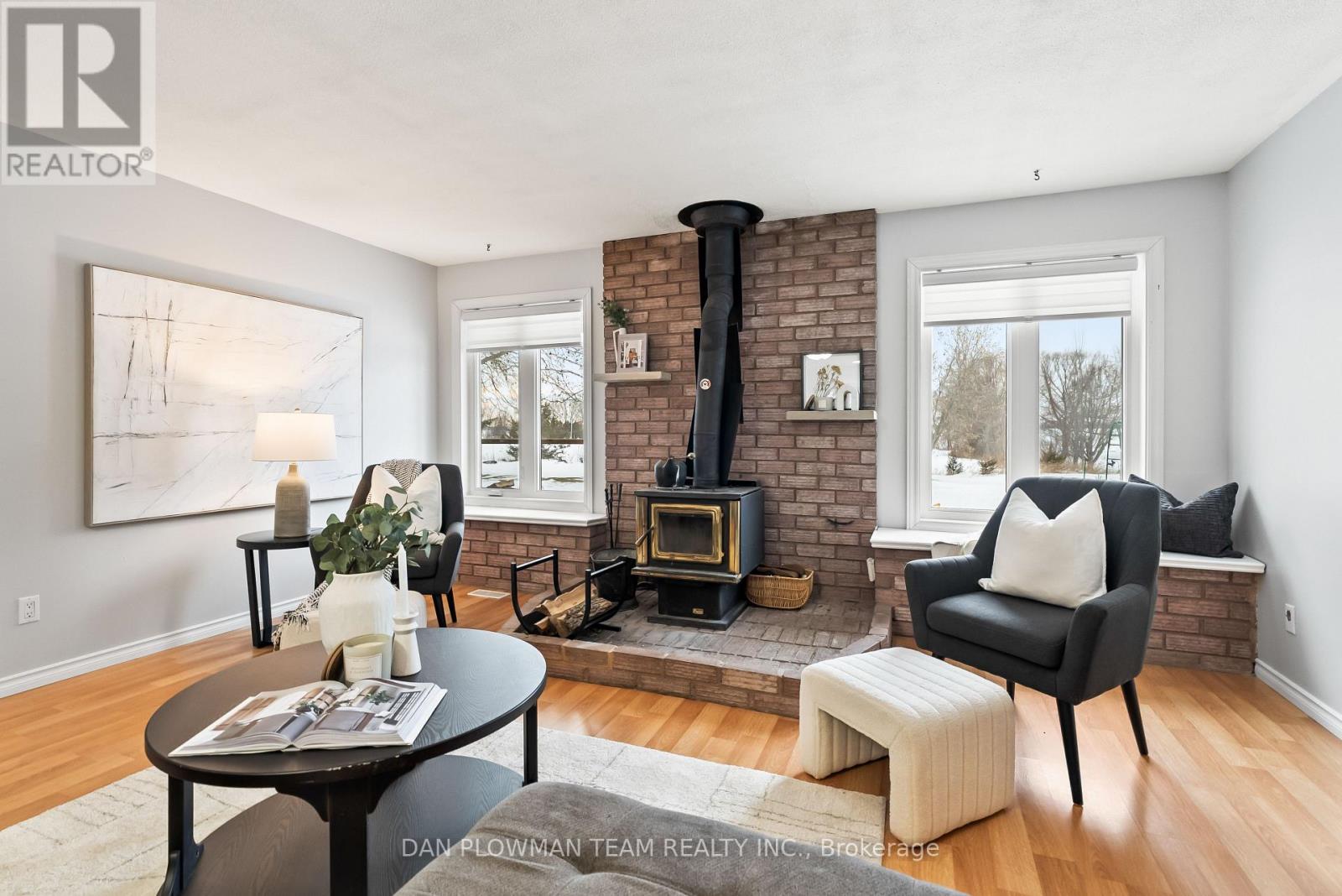 263 County Rd 29 Road, Prince Edward County, Ontario  K0K 1T0 - Photo 8 - X12096260