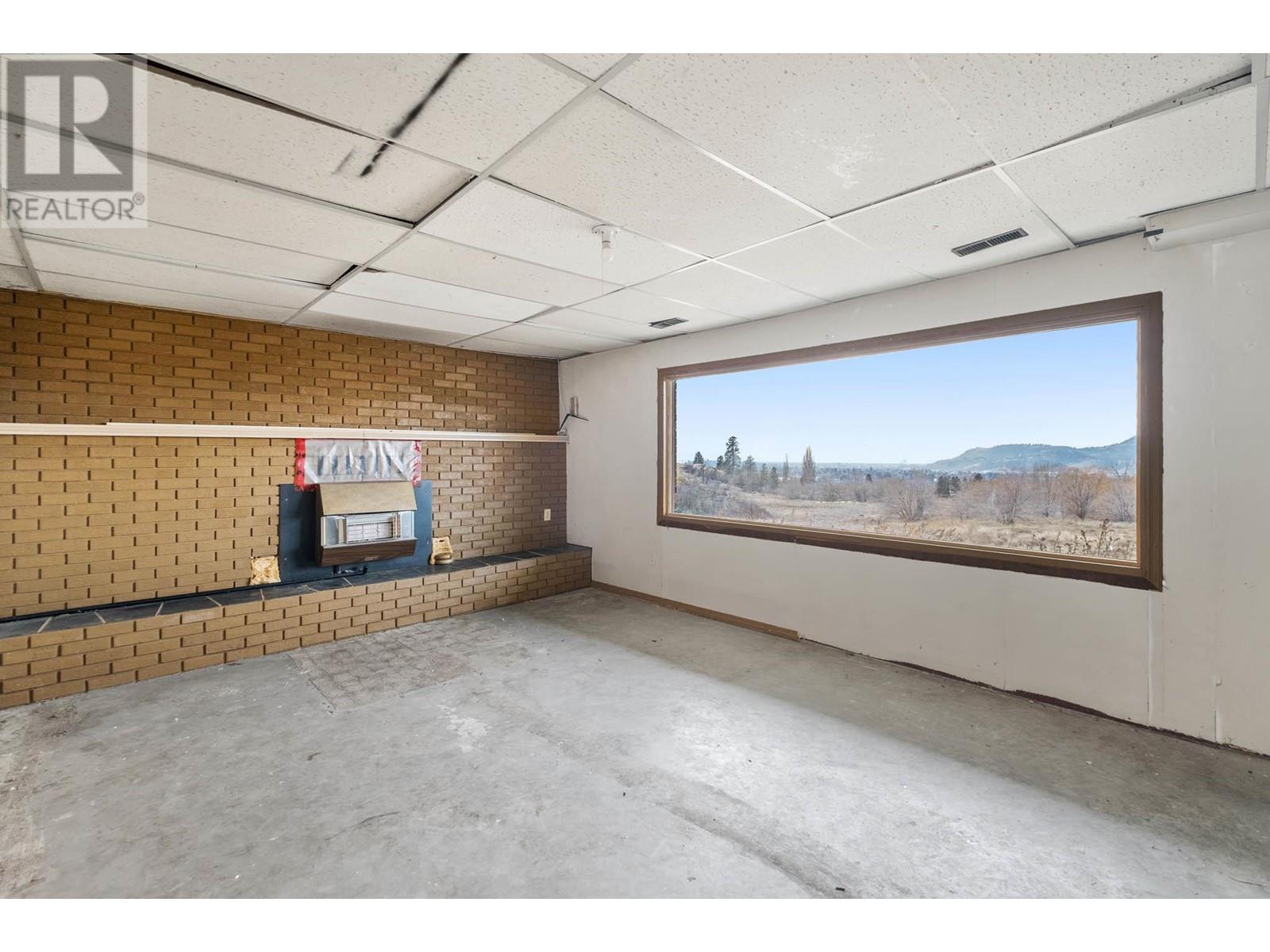 1460 Gibson Road, Kelowna, British Columbia  V1P 1B7 - Photo 23 - 10343583