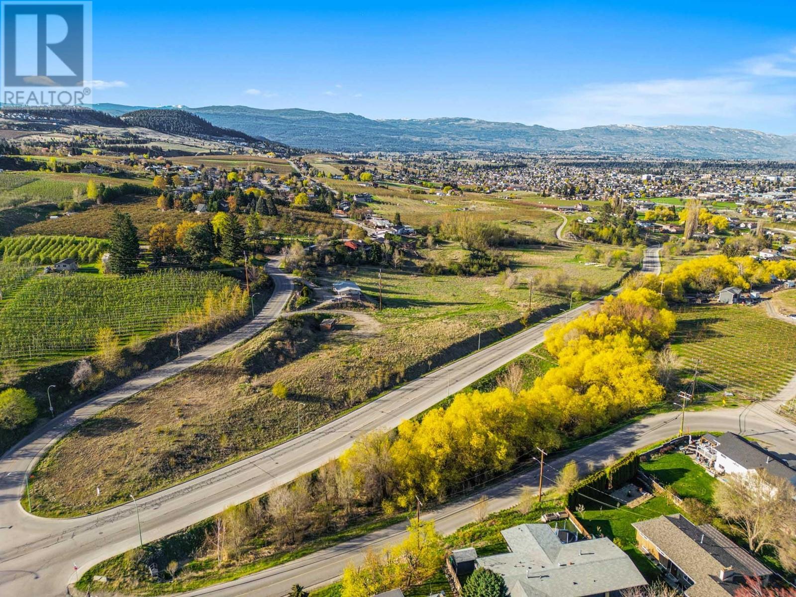 1460 Gibson Road, Kelowna, British Columbia  V1P 1B7 - Photo 6 - 10343583