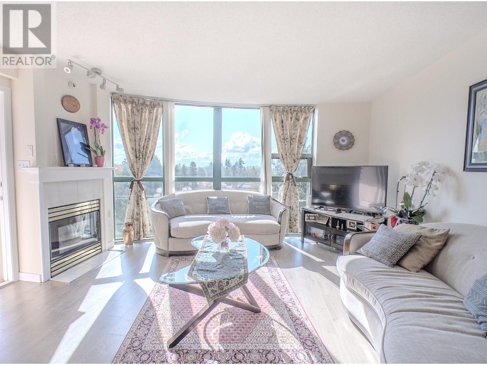 605 1190 Pipeline Road, Coquitlam, British Columbia  V3B 7T9 - Photo 2 - R2992301
