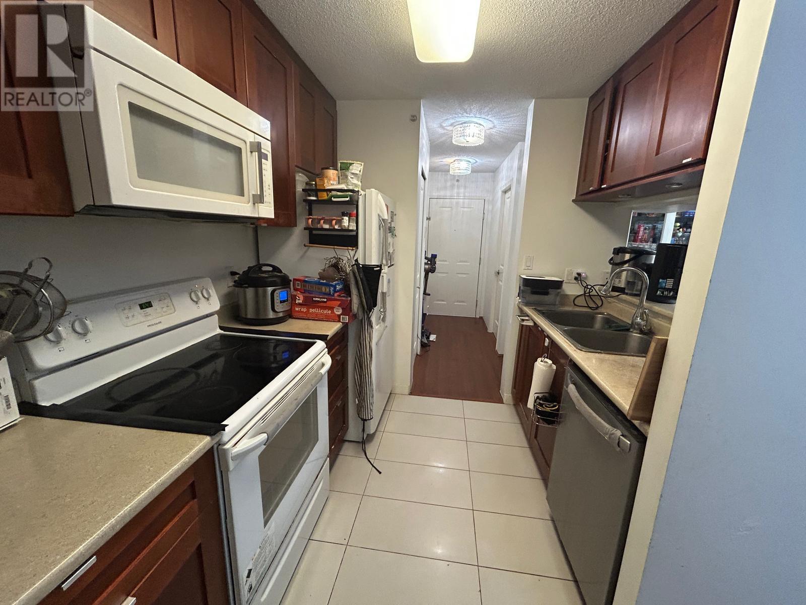 106 3520 Crowley Drive, Vancouver, British Columbia  V5R 6G9 - Photo 11 - R2992302