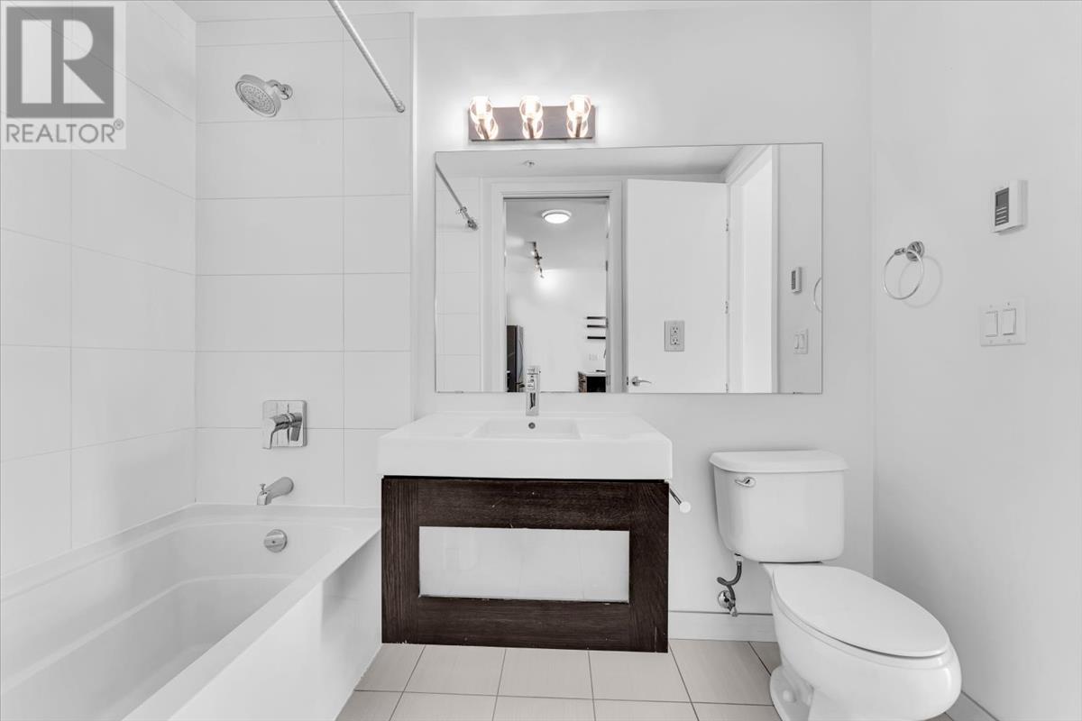 210 3333 Main Street, Vancouver, British Columbia  V5V 3M8 - Photo 15 - R2992366