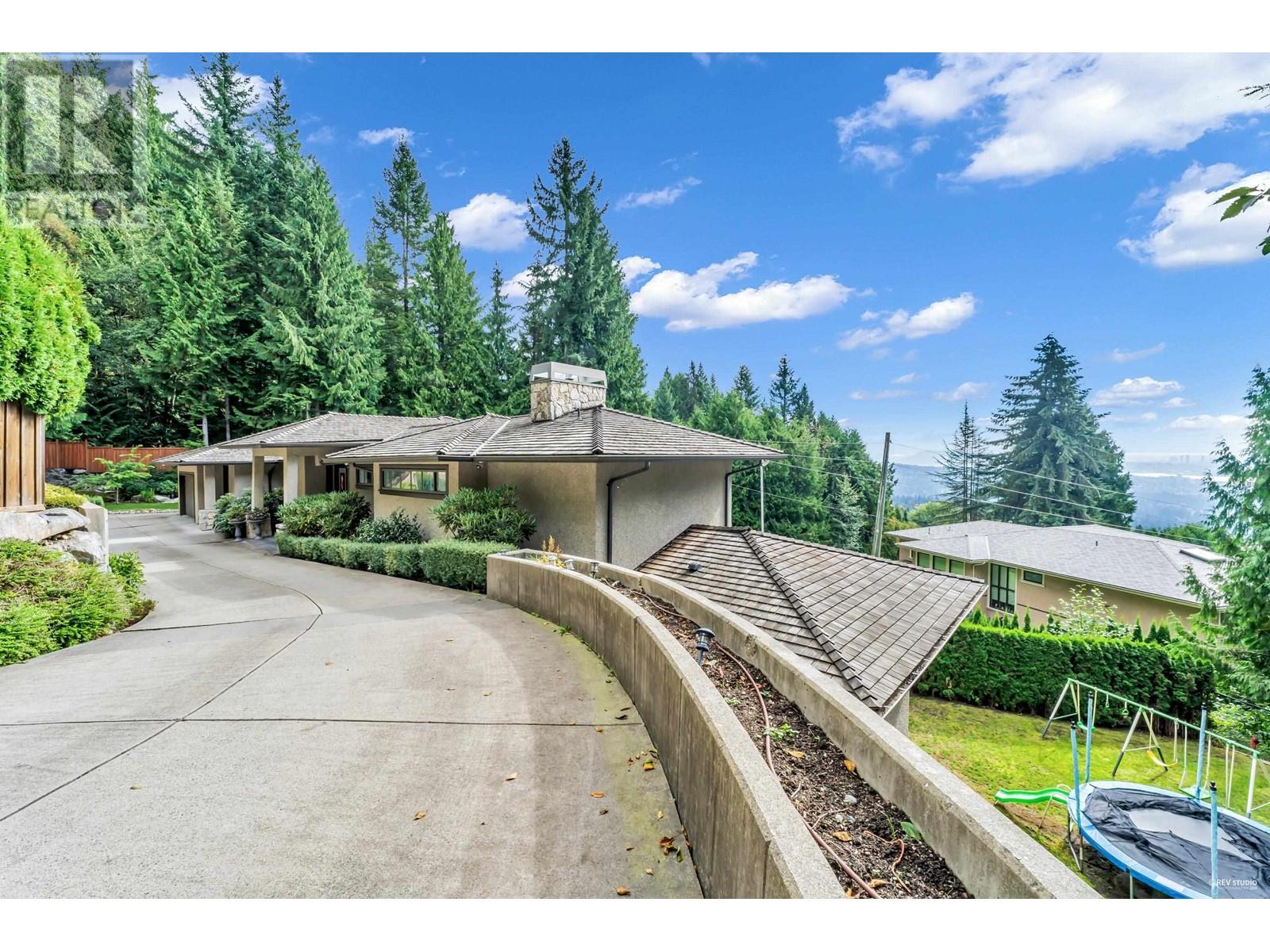 Property at 1162 MILLSTREAM ROAD image 1