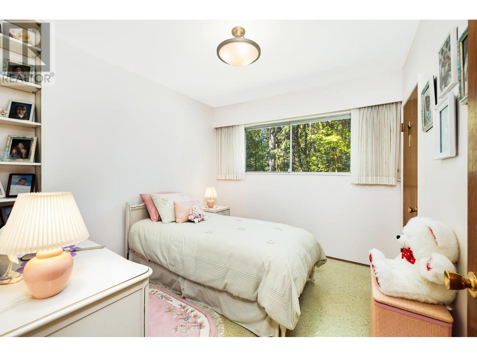 4405 Glencanyon Drive, North Vancouver, British Columbia  V7N 4B4 - Photo 15 - R2992221