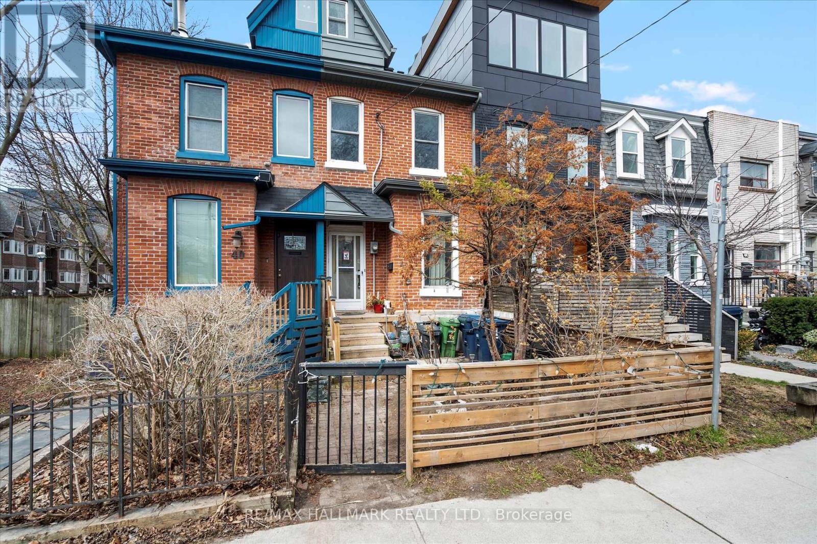 Property at 42 MASSEY STREET image 2