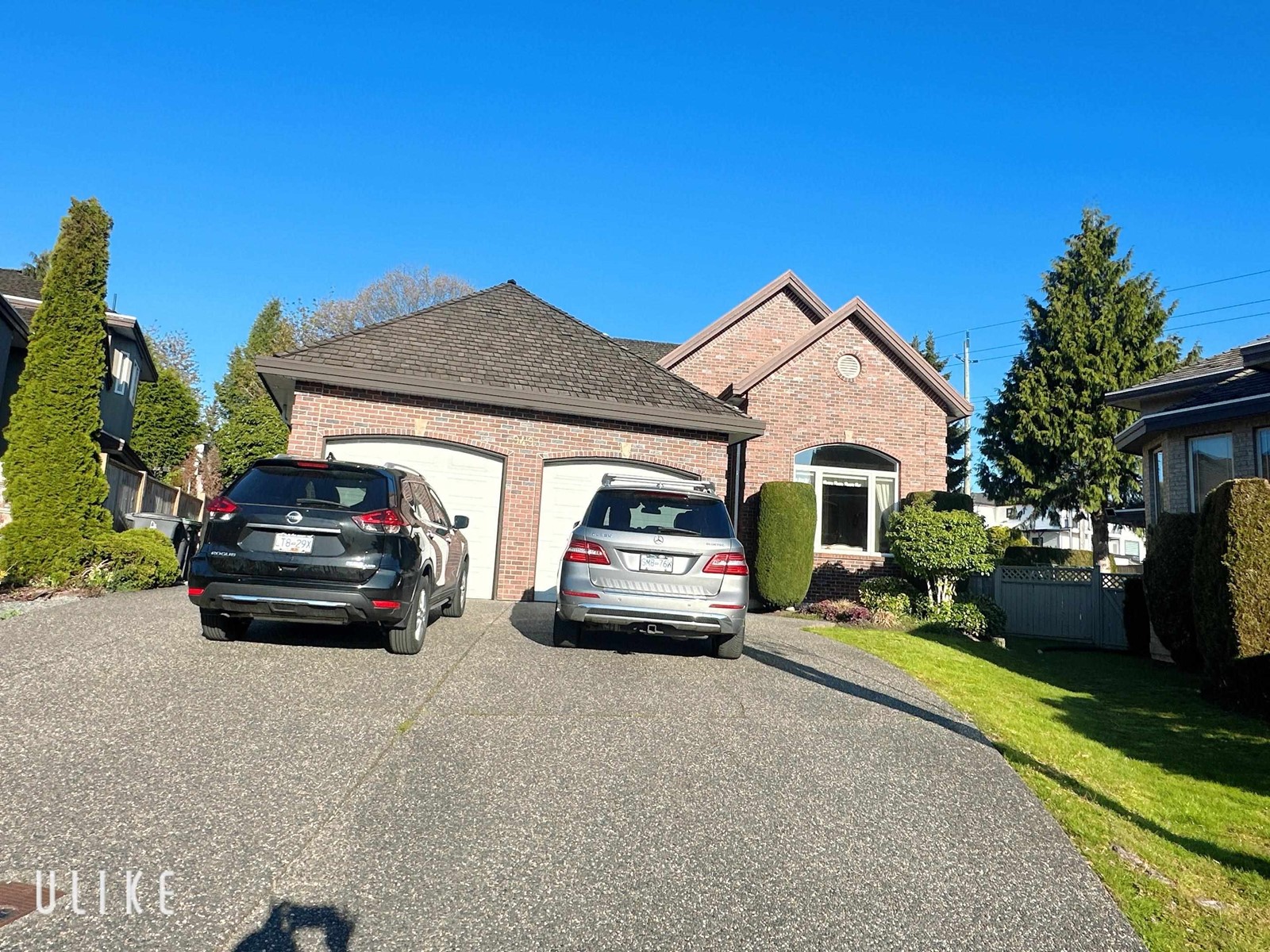 Property at 9493 163 STREET image 1