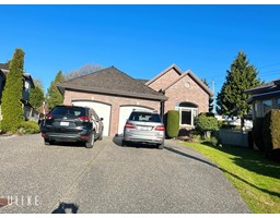 9493 163 STREET, Surrey, British Columbia
