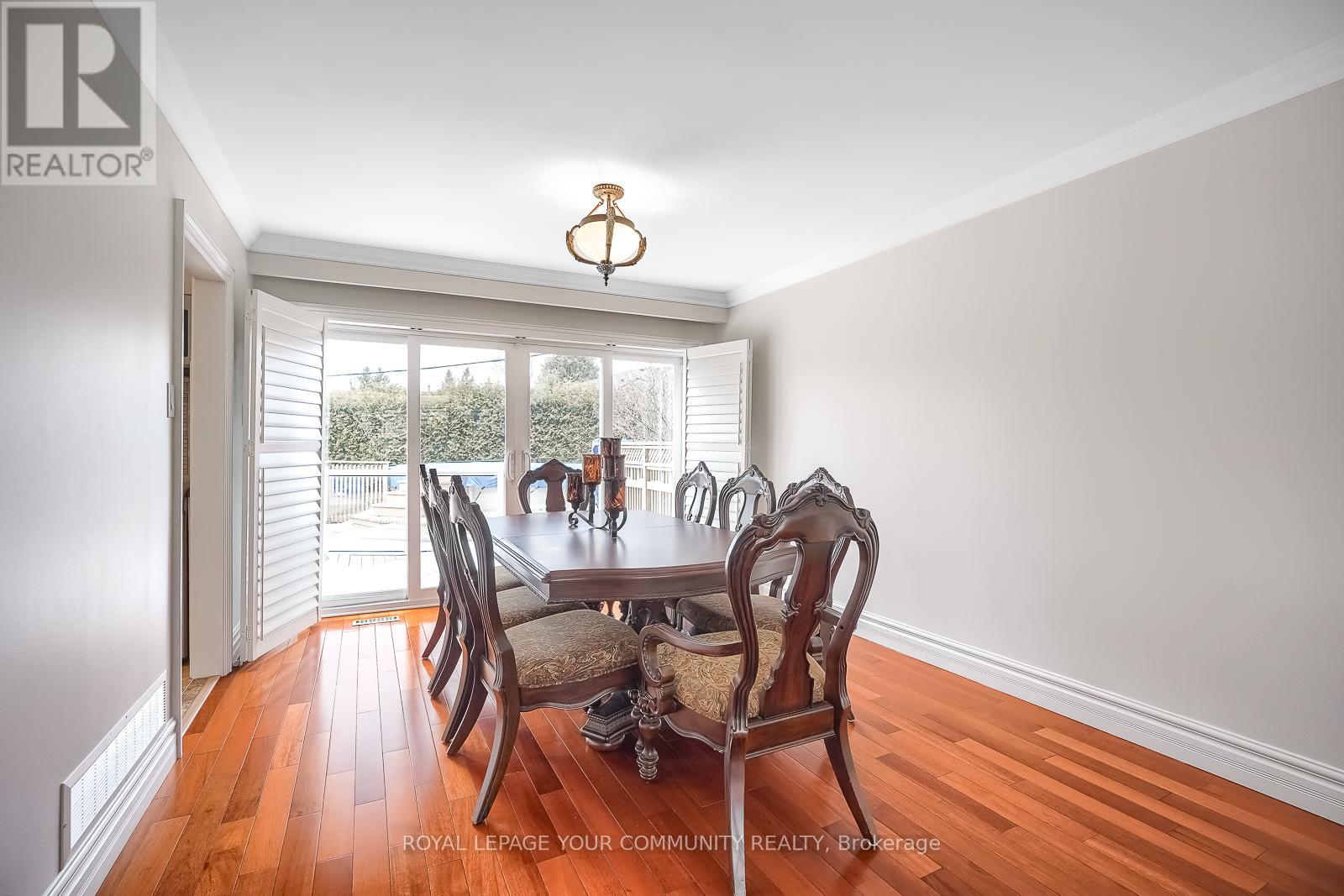 18 Terryellen Crescent, Toronto, Ontario  M9C 1H7 - Photo 13 - W12094364
